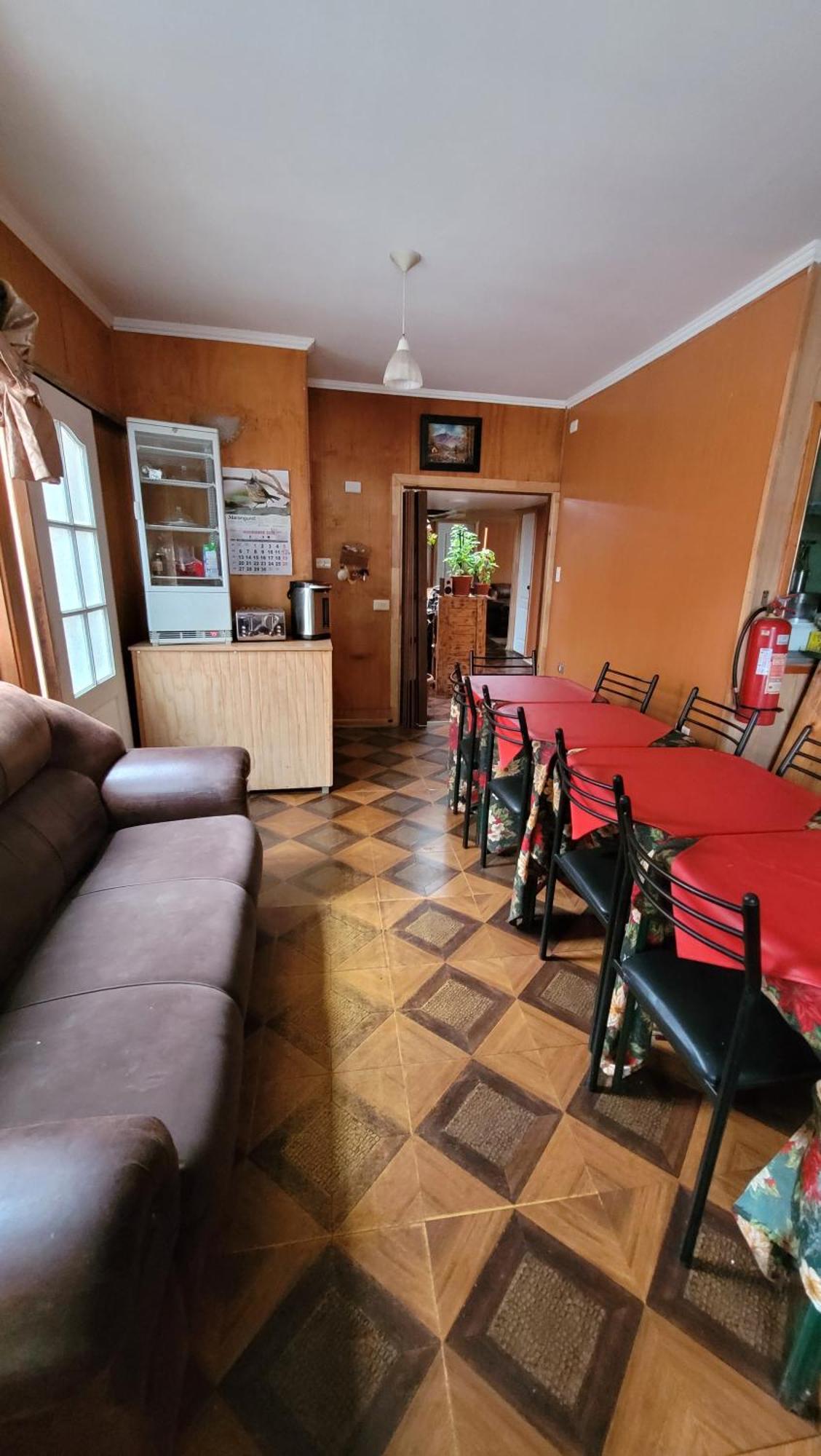 Hostal Traveltour El Campesino Puerto Natales Esterno foto
