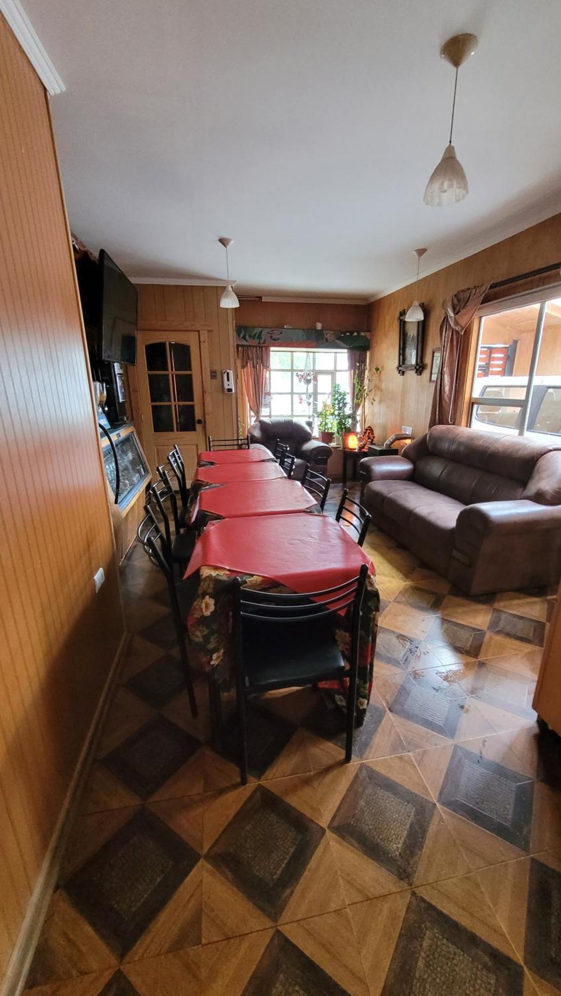 Hostal Traveltour El Campesino Puerto Natales Esterno foto