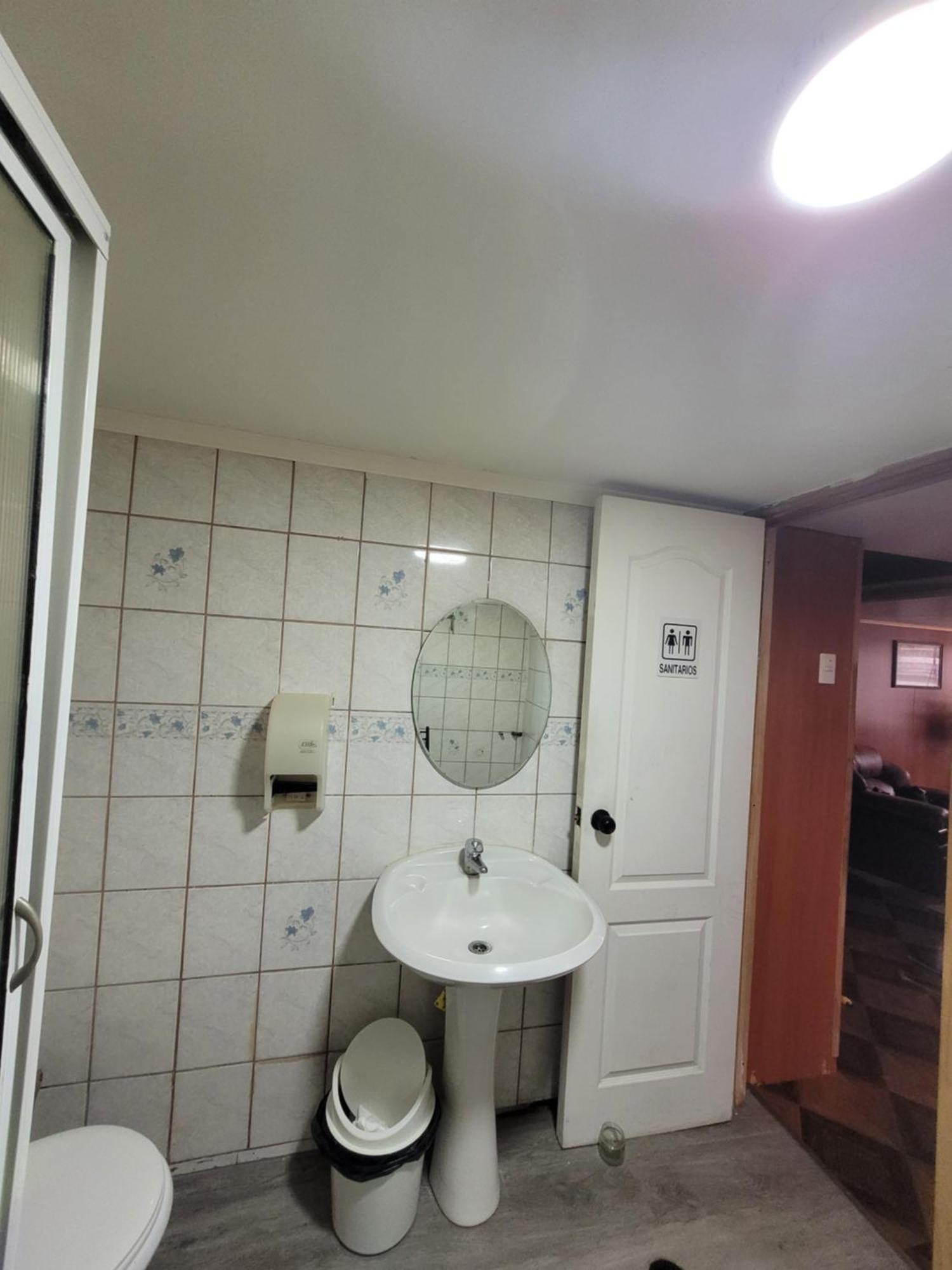 Hostal Traveltour El Campesino Puerto Natales Esterno foto